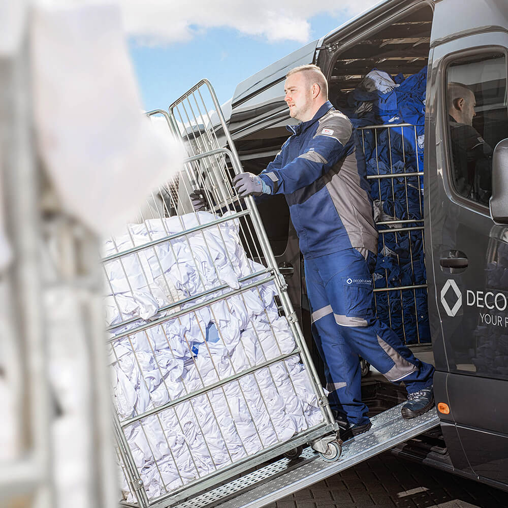 For First-class Textile Service: DECOCLEAN & Fortdress Group